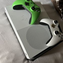 Xbox One S