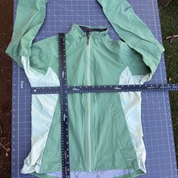 Women’s Small REI, Lightweight Windproof Jacket