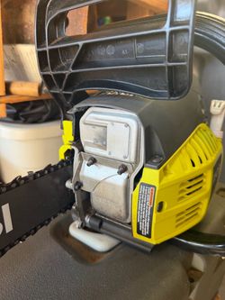Ryobi 16” Gas Chainsaw 37cc with Hard Case - Tested & Runs!  LIKE NEW! **PICK UP ONLY .