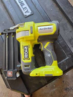 Nail gun
