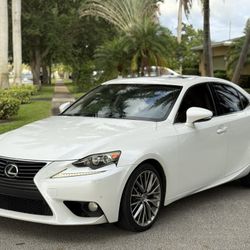 2015 Lexus IS250 