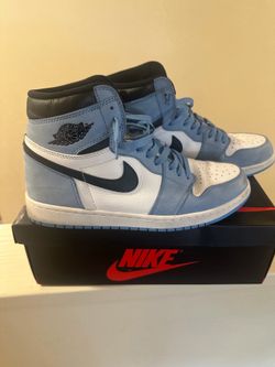 Nike Air Jordan 1 retro high og University blue Size 11