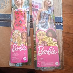 Barbies 