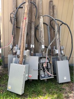200 amp electrical poles