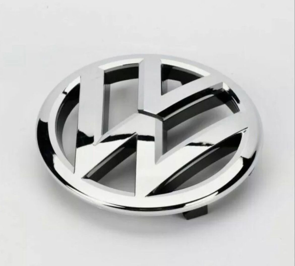 2012-2015 VW Volkswagen Passat Radiator Grill Front Emblem 561-853-600-ULM