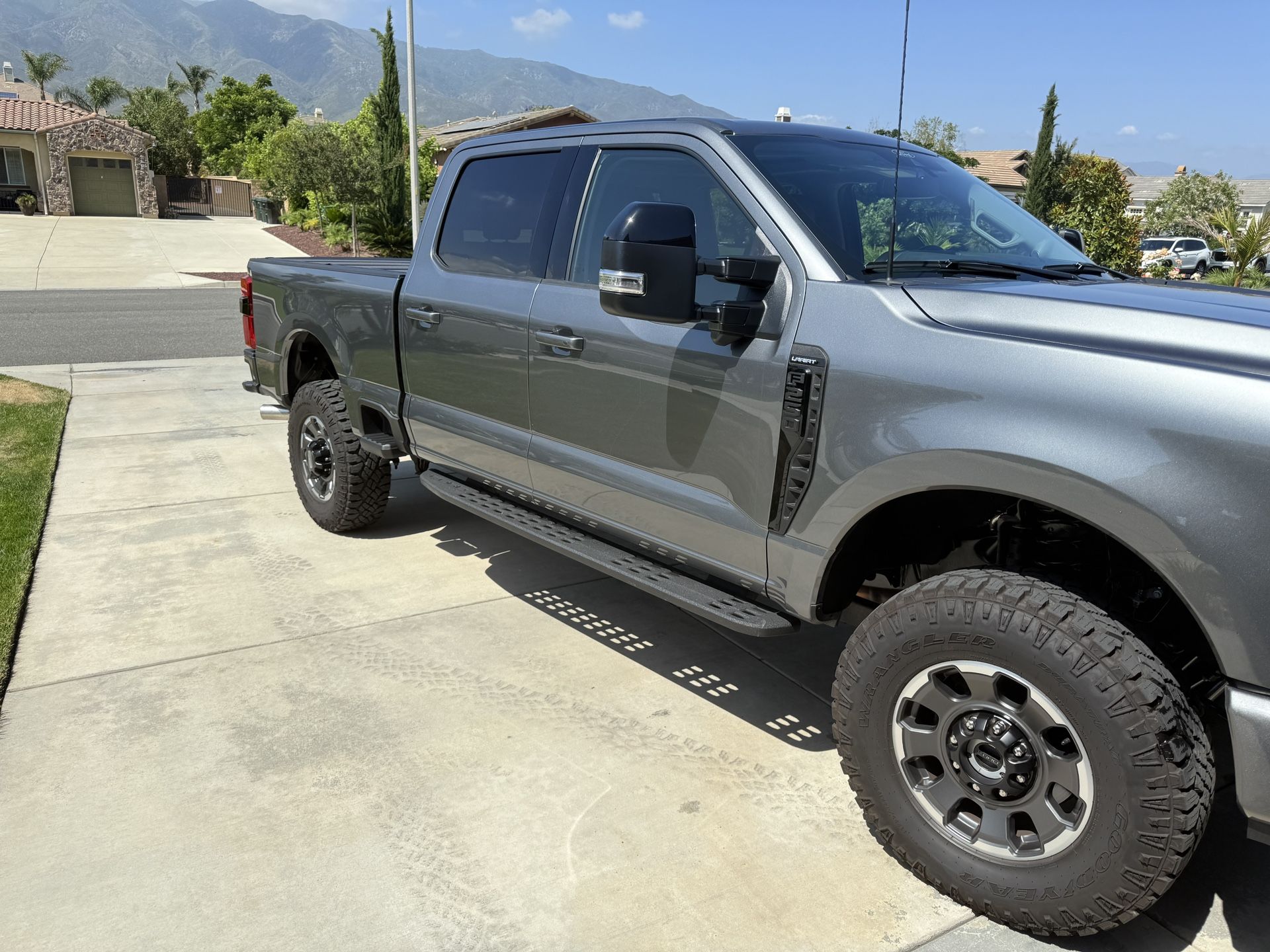 Side Steps For F250 Pickup truck