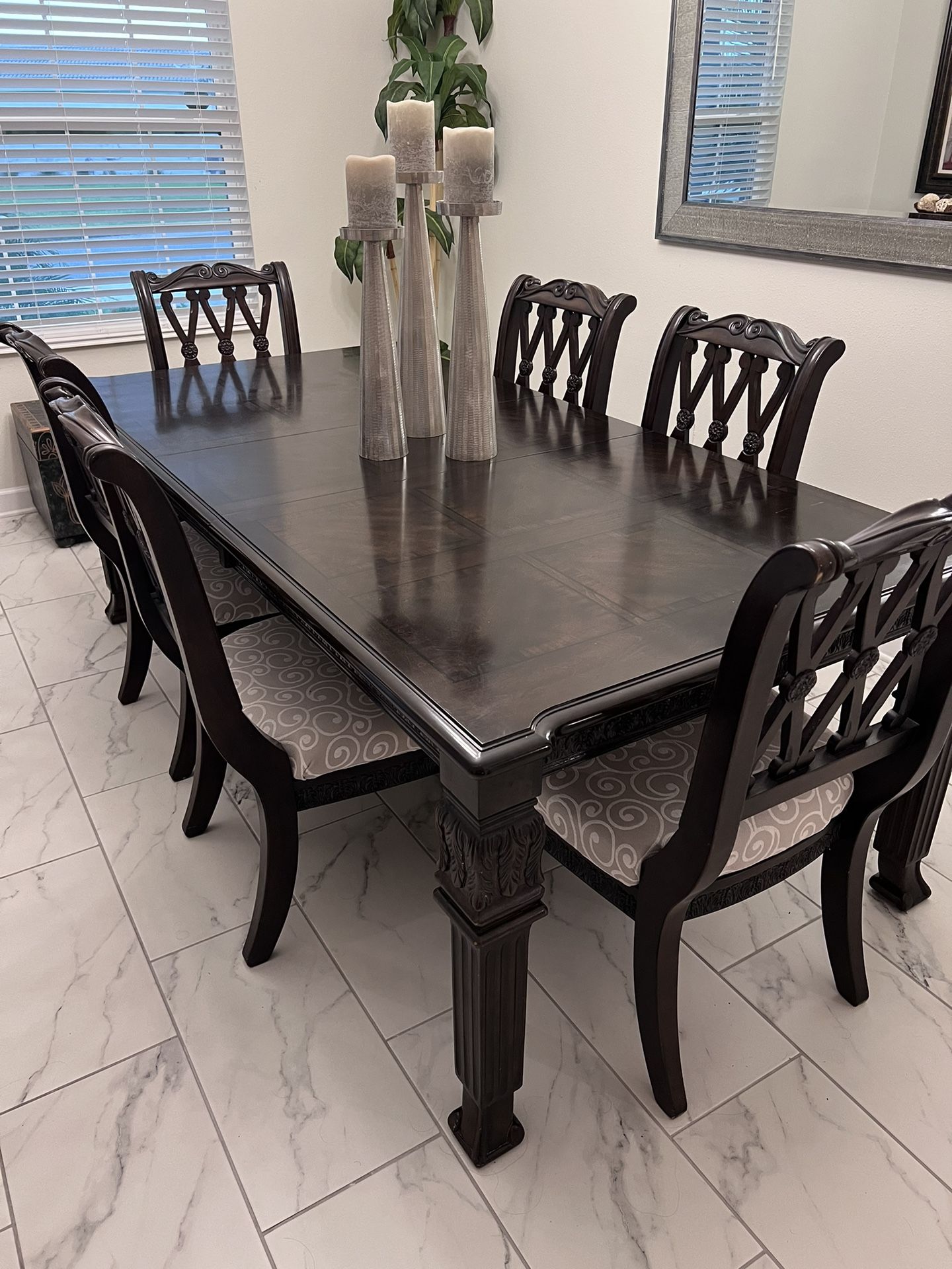 Formal Dining Room (Solid Wood) for Sale in Champions Gt, FL OfferUp
