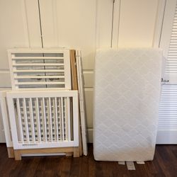 babyGap Crib + Newton Waterproof Crib Mattress 