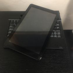 RCA 10” Viking Pro 2-in-1 Tablet with Detachable Keyboard 32GB (Black)