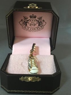 Vintage Juicy Couture Sneaker Charm in Original Box – Y2K "Smells Like Couture" Enamel Shoe
