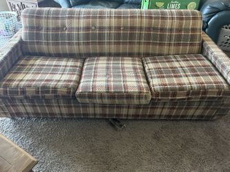 Free Couch 