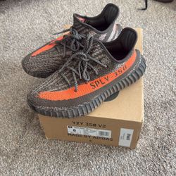 Yeezy 350 Size 8