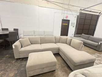 Sectiona Sofa Couch - Financing/Delivery Available
