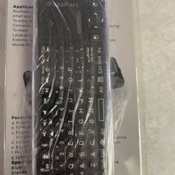 Handheld Wireless Keyboard With Touch Pad Mini Bluetooth Keyboard For PC Laptop Mac In Great Working Condition 