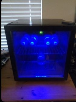 Mini Fridge drink cooler