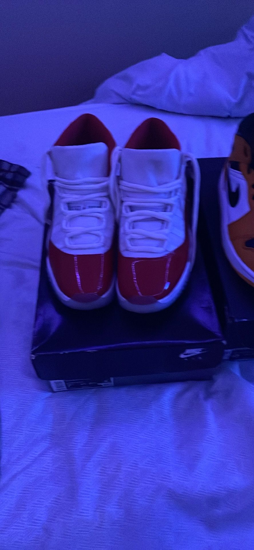 Air Jordan 11 Chery 7.5 No Insoles