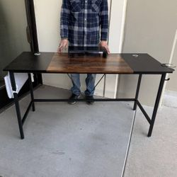 New In Box 56x24x30 Inch Tall Office Computer Writing Desk Table With Side Organizer Pouch Cup Holder Furniture 