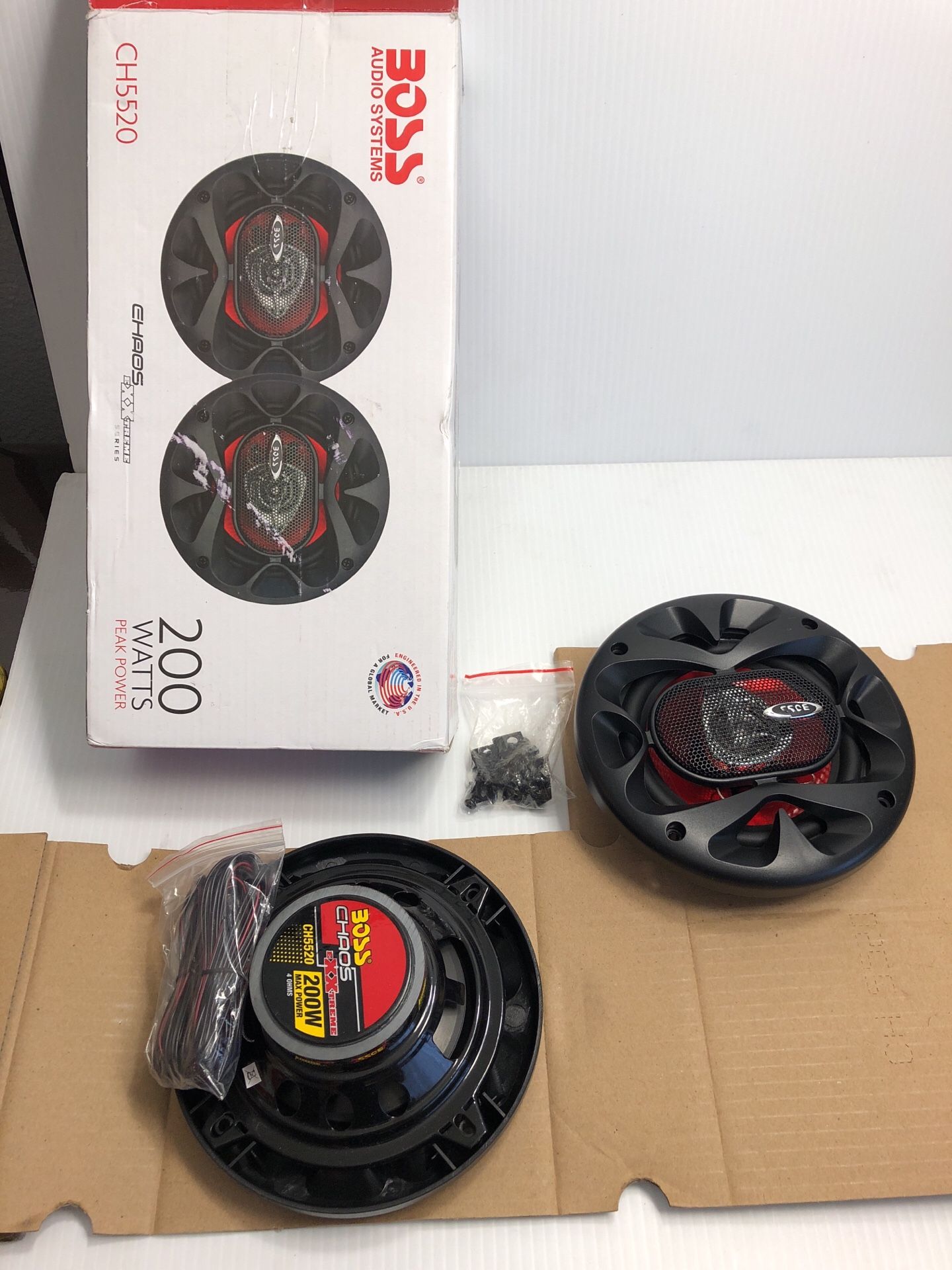 Boss audio ch5520 200 watt (per pair),5.25 inch full range, 2 way car speakers