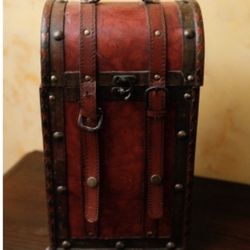 BEAUTIFUL WINE BOTTLE CARRIER WOOD AND LEATHER