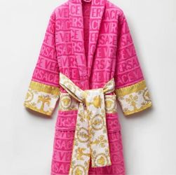 versace robe