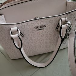 BOLSO GUESS NEW
