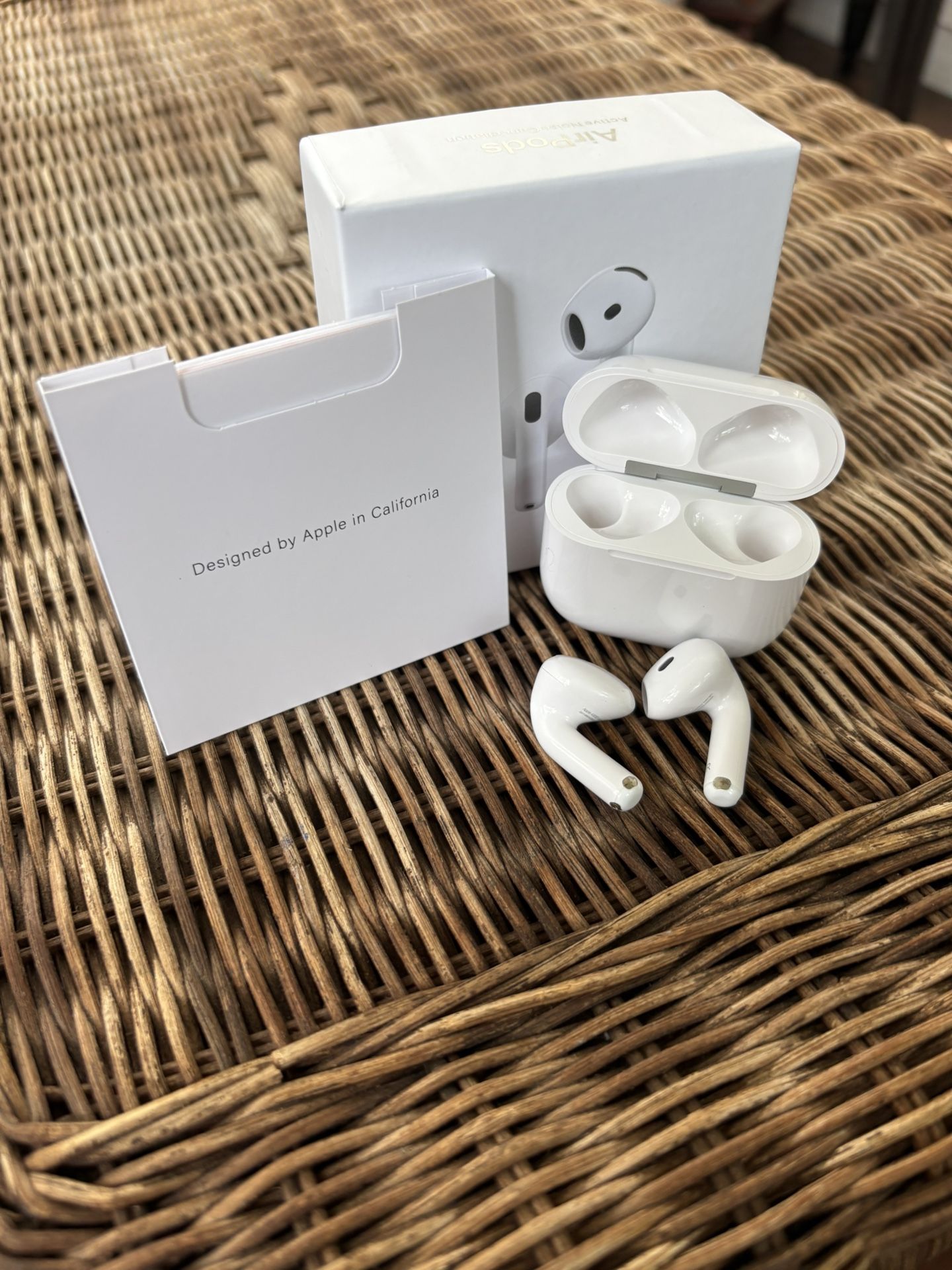 AirPod 4