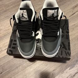 Air Jordan 4 Fear size 11