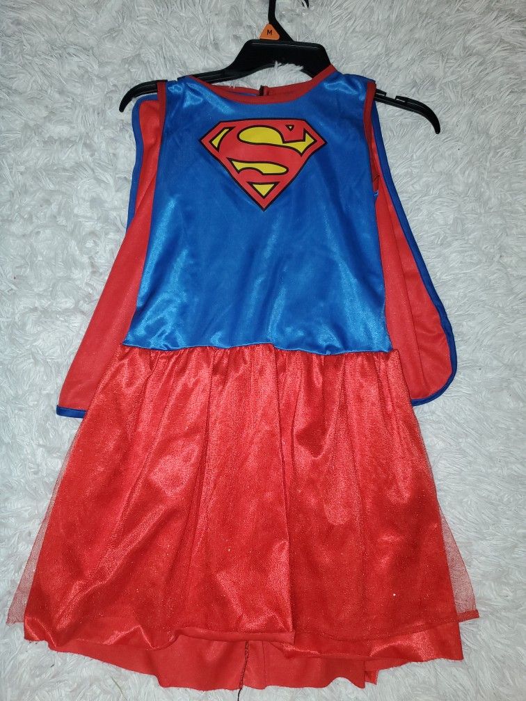 girls large superwoman Halloween costume 