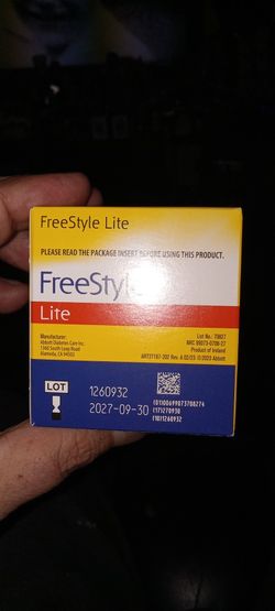 Brand New Factory Sealed Fresh 100 Count Freestyle Lite Glucose Test Strips Deal