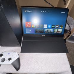 Acer PM161Q Portable Monitor