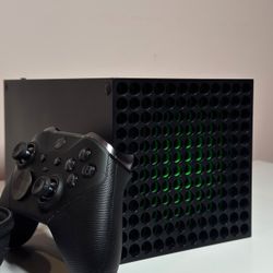 Xbox Series X Bundle With Xbox Pro Elite II Controller