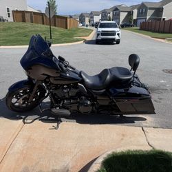 2023 Harley Davidson Street Glide ST Special