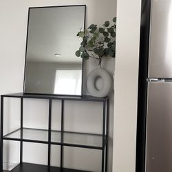 Entry Shelf/Table & Mirror Set 