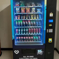 Fully Operational AMS Vending Machine With A Cc Reader