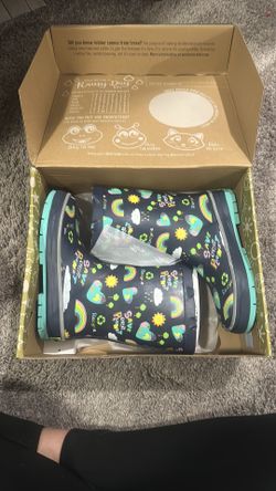 Rain boots 