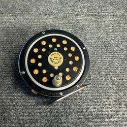 Pfluger Fly Fishing Reel. Clean. 