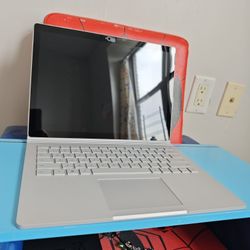 Microsoft Surface Book with GPU keyboard