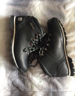 Timberland black boots 10.5