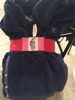 VICTORIA SECRET ROBE