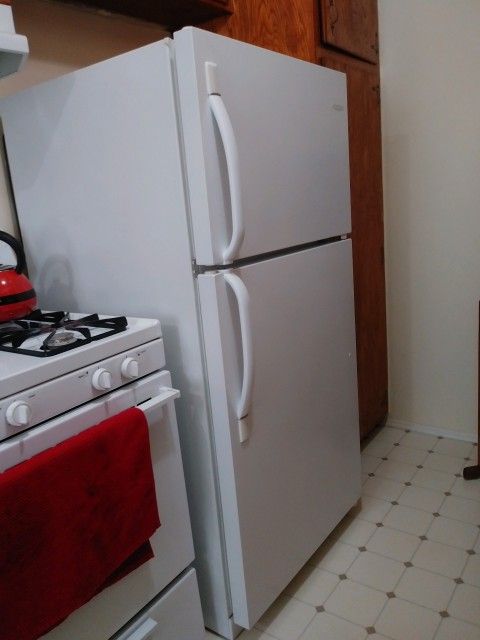 Frigidaire Refrigerator