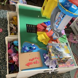 Kids Train / Toy Table & Thomas The Tank