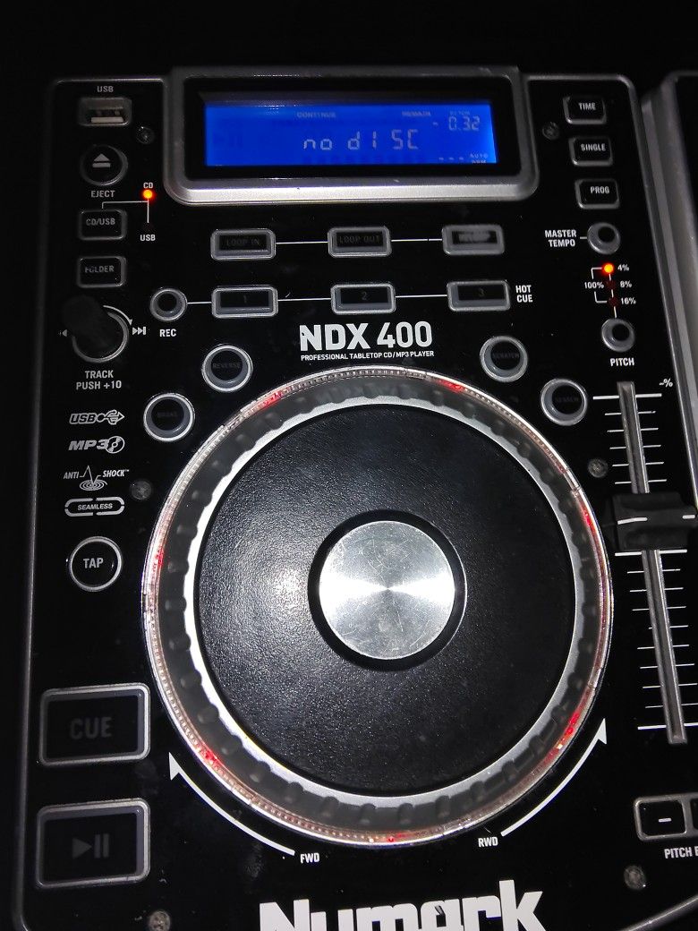 Numark NDX 400 CDJ Pair