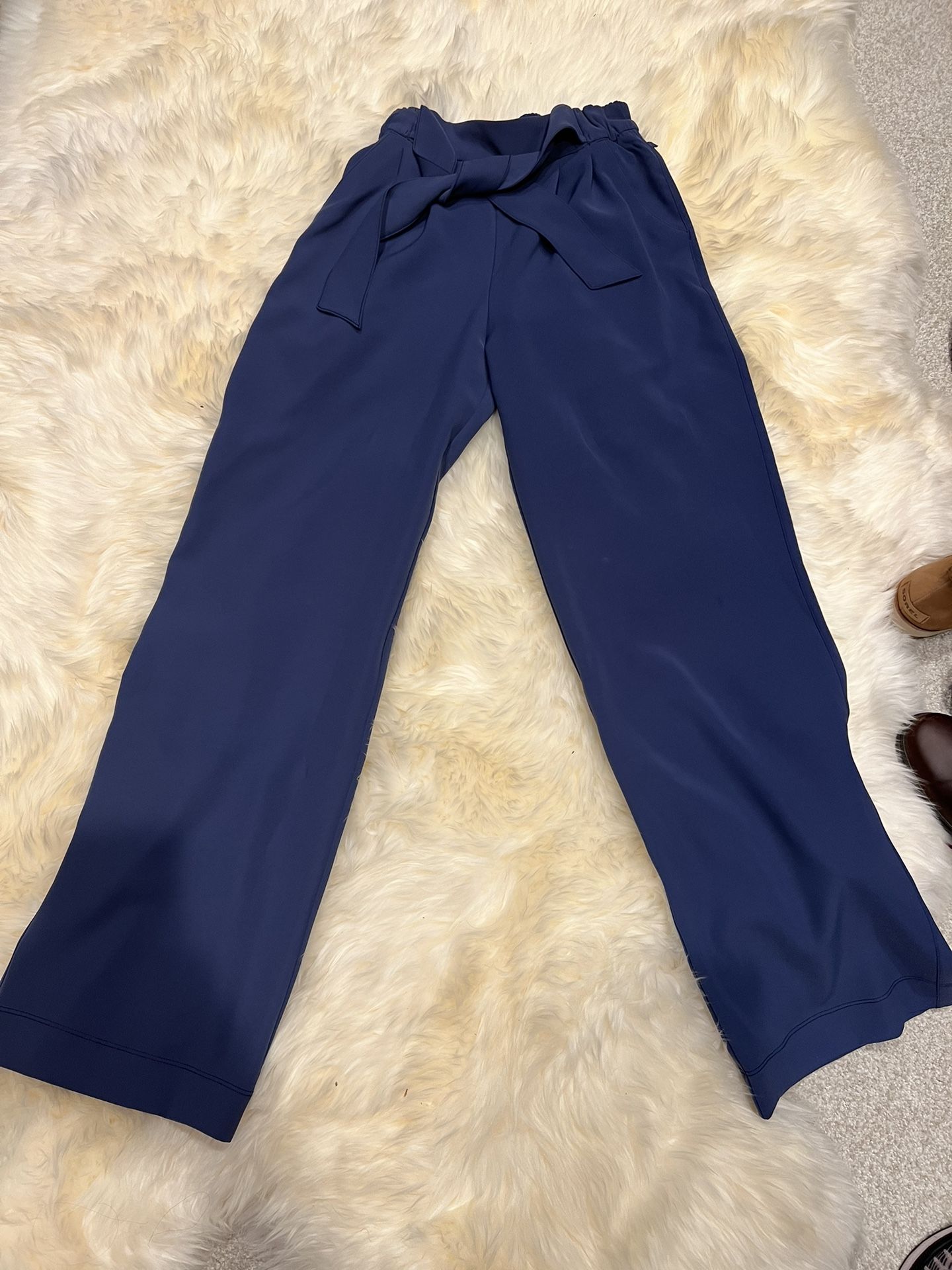 Wide Legged Lululemon Pants Size 2