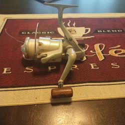 Daiwa Regal-Z 2505T Fishing Reel