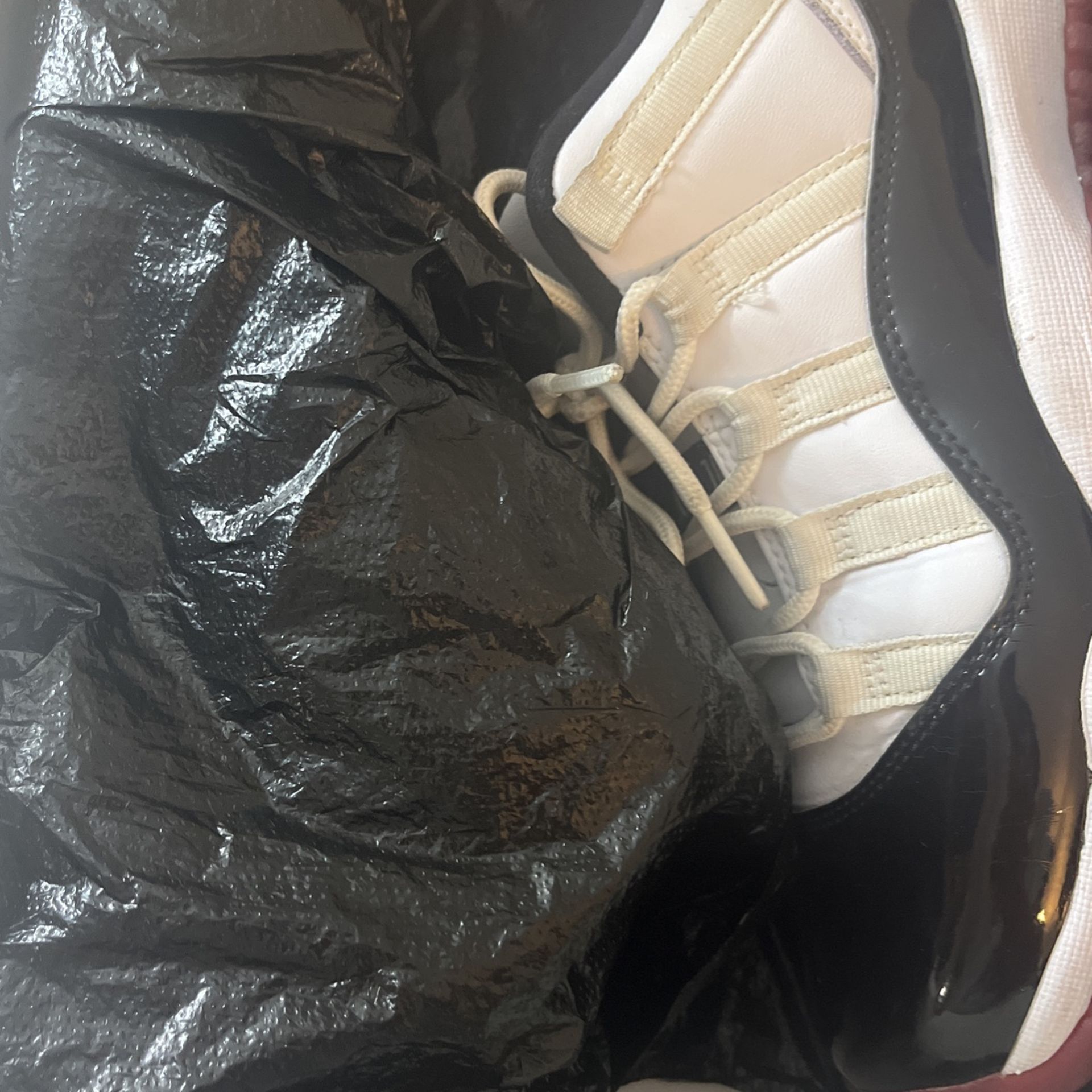 White /university Red And Black 