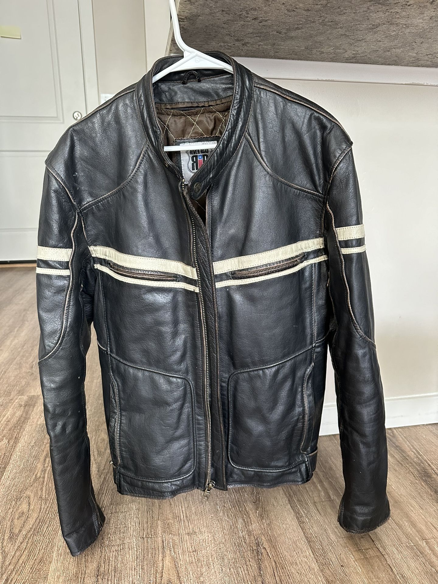 River Road Men’s Vintage Moto Jacket