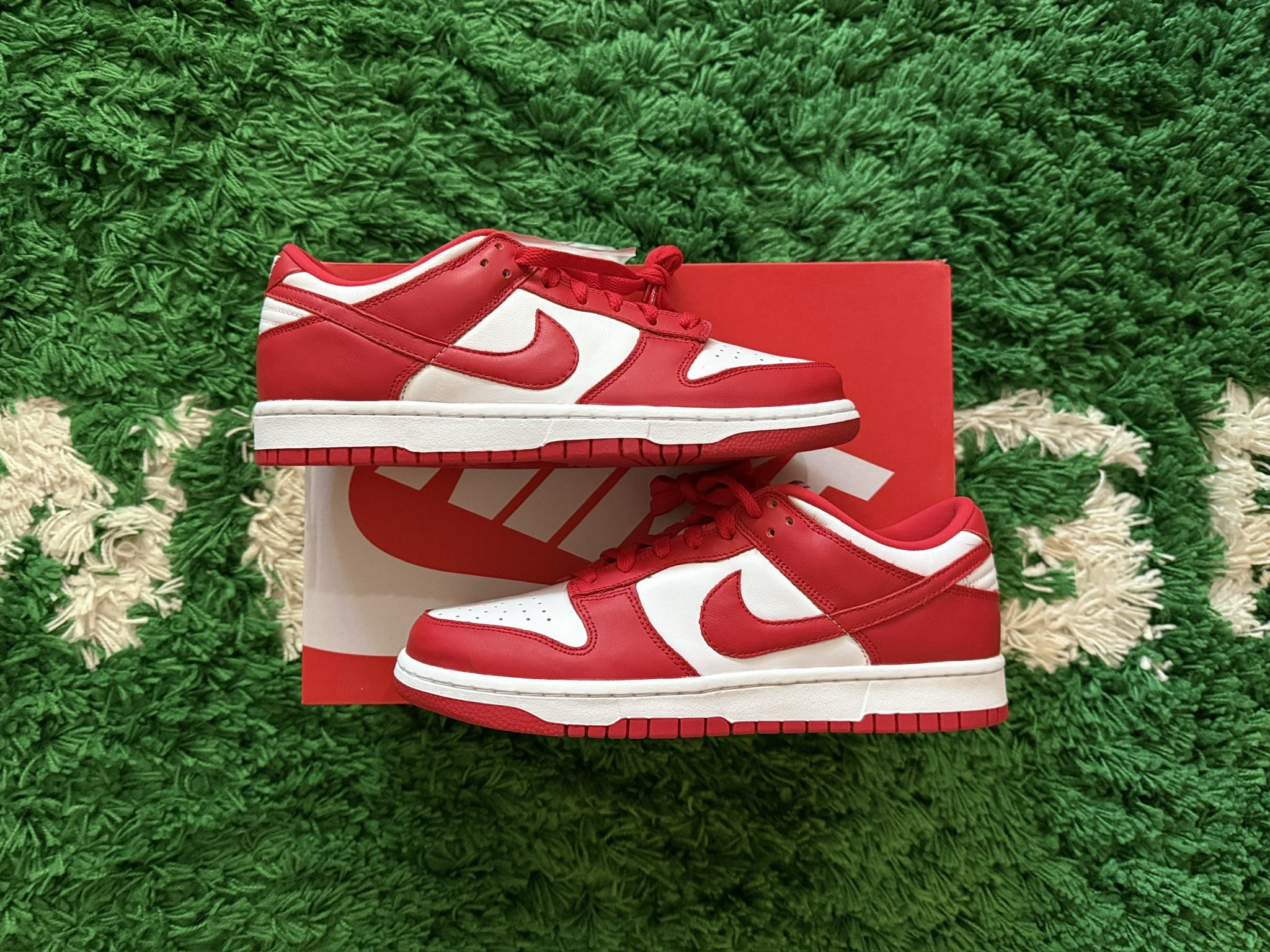 Nike Dunk Low St. John’s SP