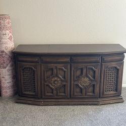 FREE Antique stereo and eight track cassette player