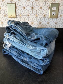 American Eagle Mom Jean size 10