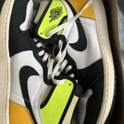 Jordan 1 Volt 